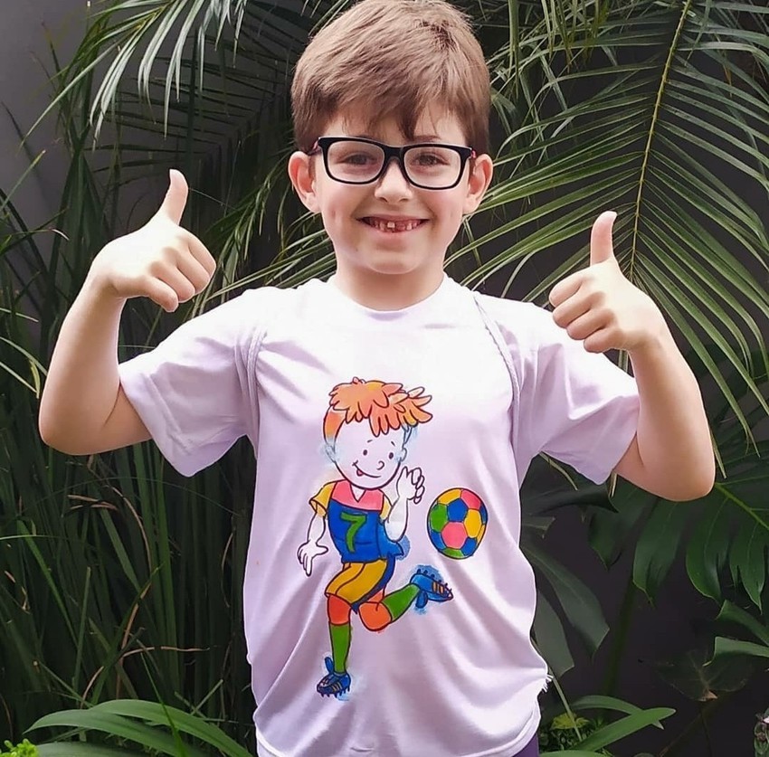Oficina Criativa camiseta para pintar