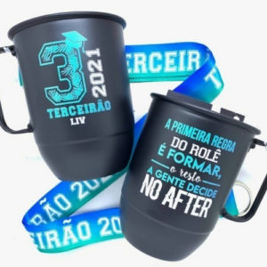 Oficina Criativa Caneca de chopp personalizada com tirante