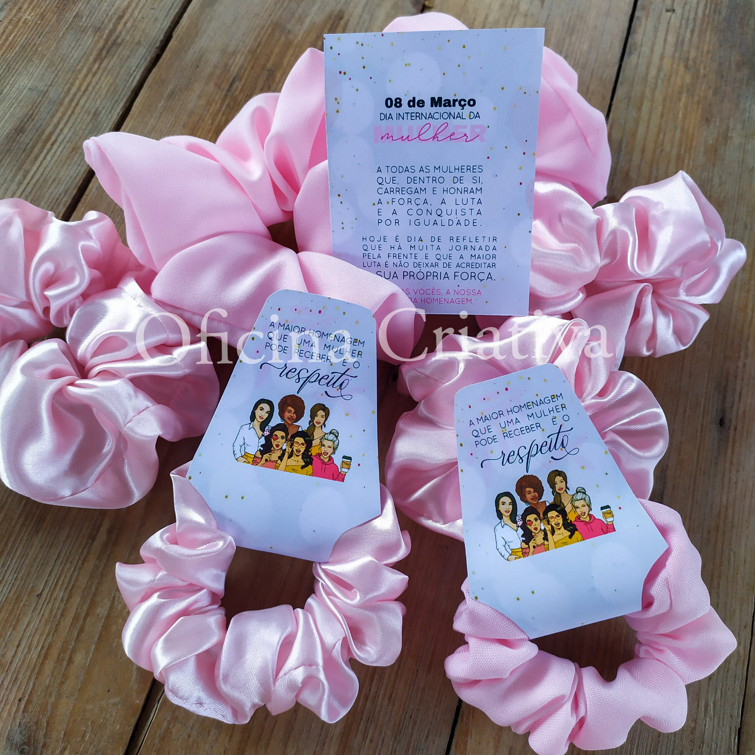 Oficina Criativa - xuxinha scrunchie personalizada brinde personalizado dia da mulher