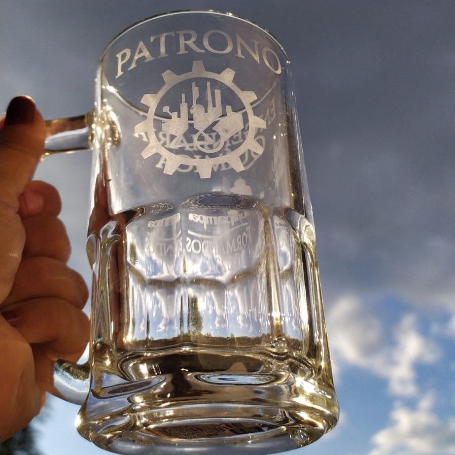 Oficina Criativa caneca de chopp vidro personalizada