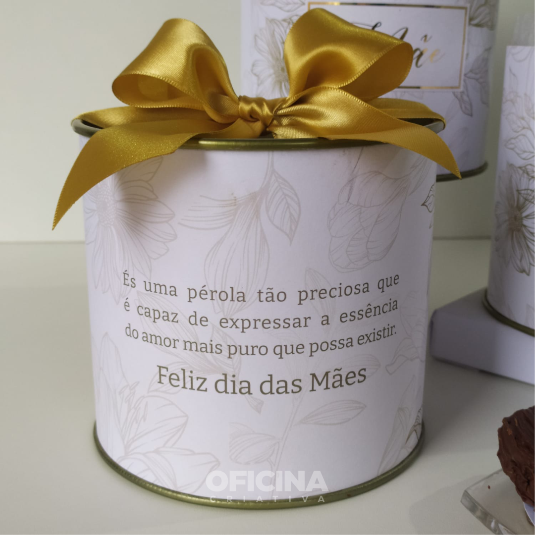 Oficina Criativa lata de presente personalizado dia das mães com alfajor
