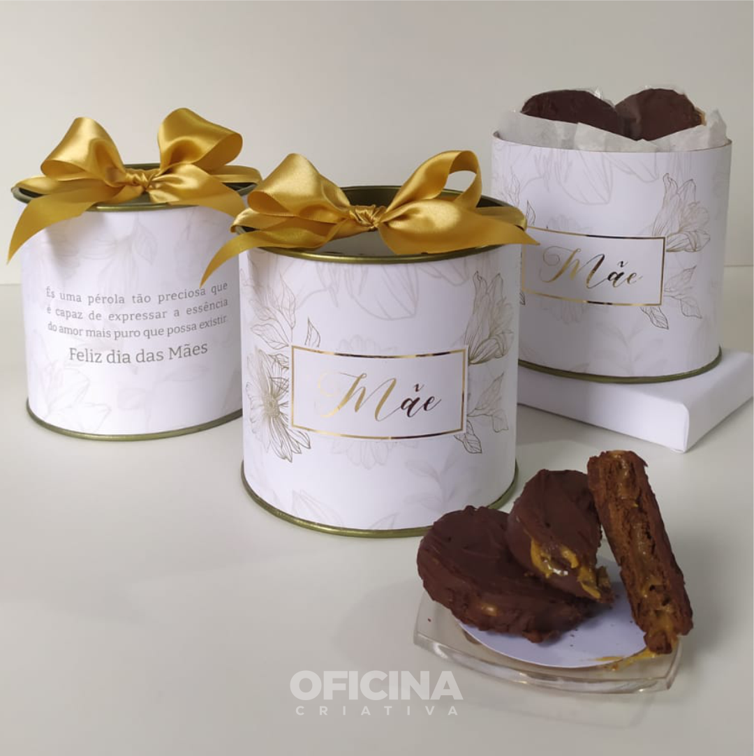 Oficina Criativa lata de presente personalizado dia das mães com alfajor